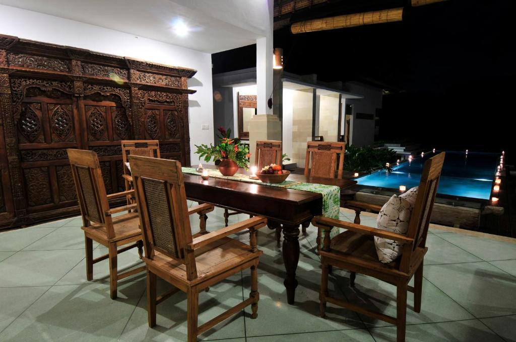 The Luku Villa Buwit Room photo