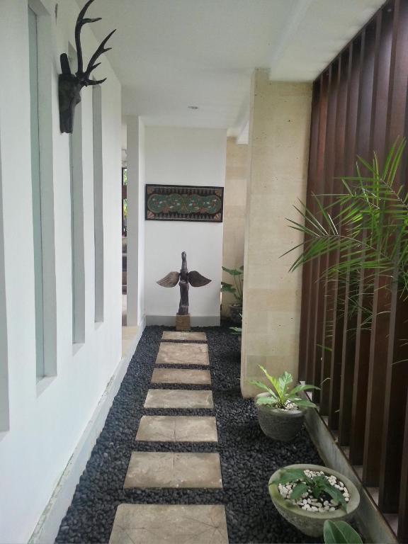 The Luku Villa Buwit Exterior photo